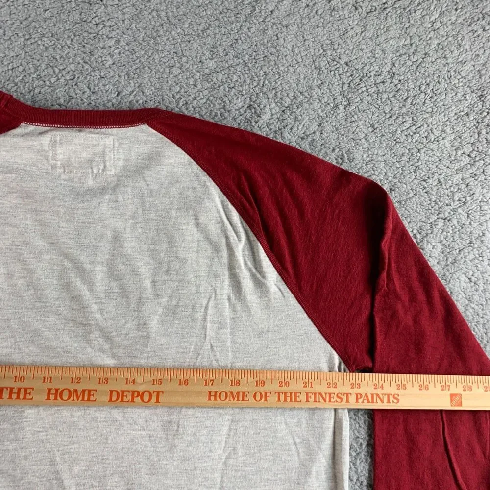 NEW American‎ Eagle T shirt Mens XL Gray Red Vintage Classic Fit Raglan Baseball